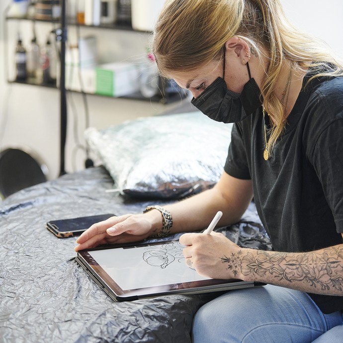 None (vergrößerte Bildansicht wird geöffnet)